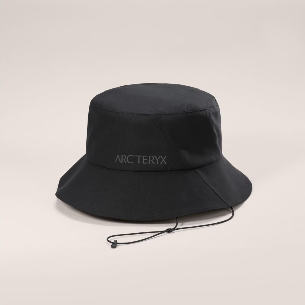 Arc'teryx Sinsolo Black Bucket Hat size S/M